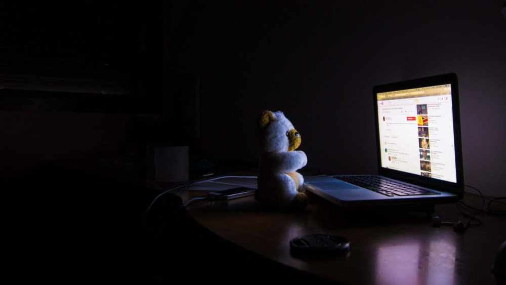 (Ne)matomas mokyklos gyvenimas internete